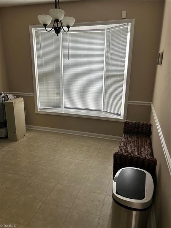 917 Shelby Dr #D - Photo 4 of 19