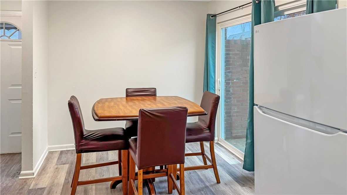 314 College Park Dr - Photo 2 of 19