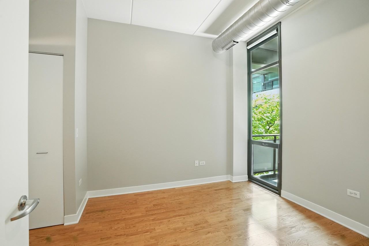 670 W Wayman St #1-1 - Photo 7 of 24