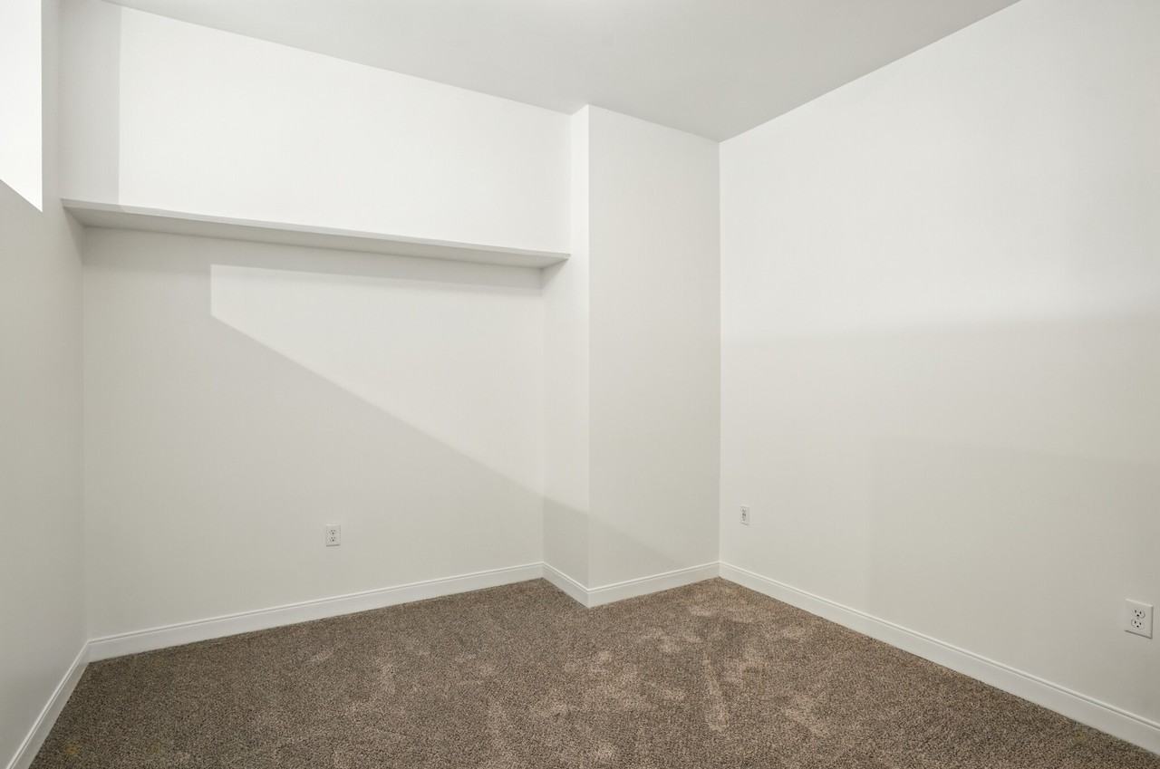 150 Forest Ave #2-2 - Photo 6 of 24