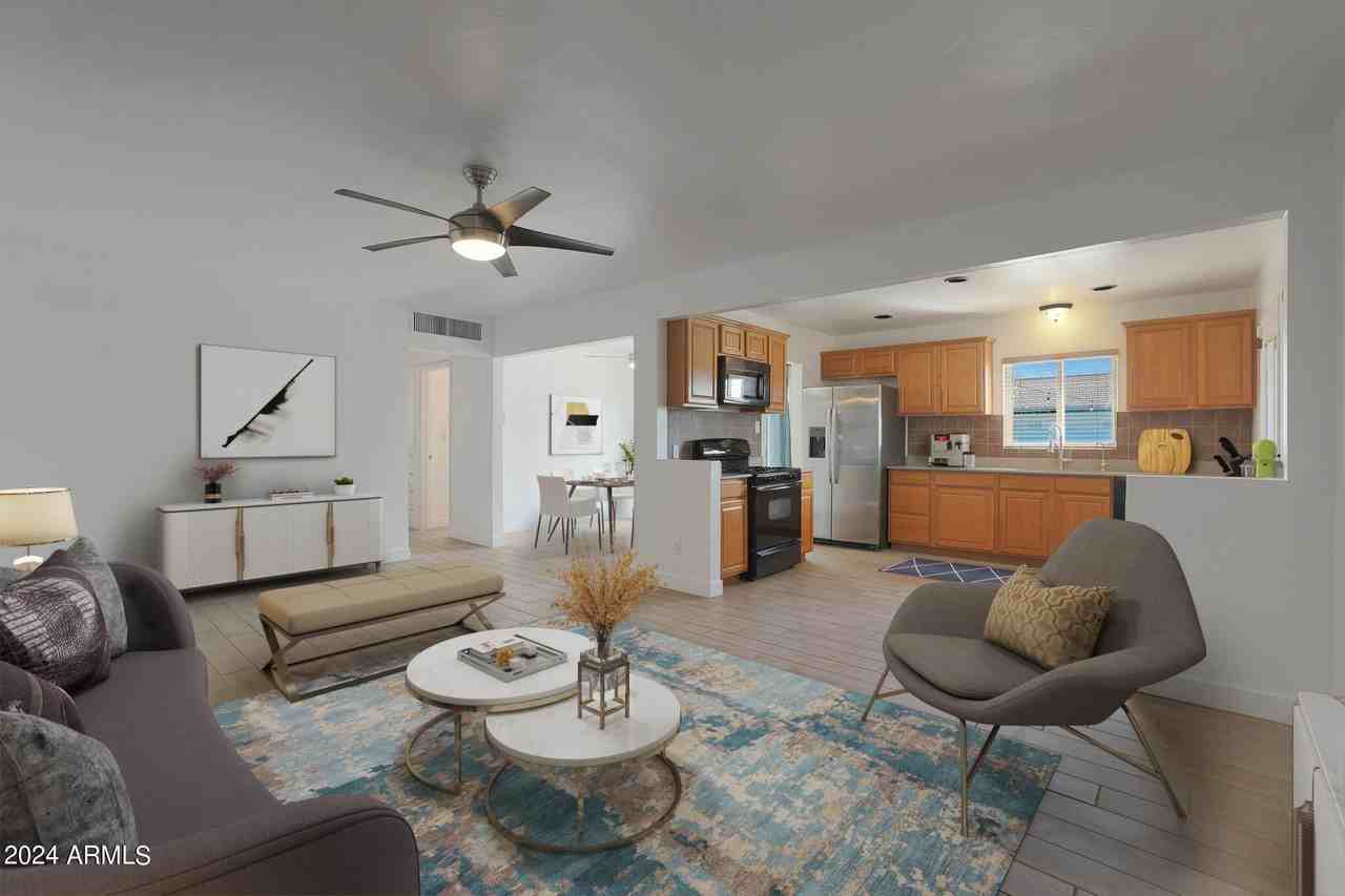 7225 North 19th Drive - Photo 4 of 22