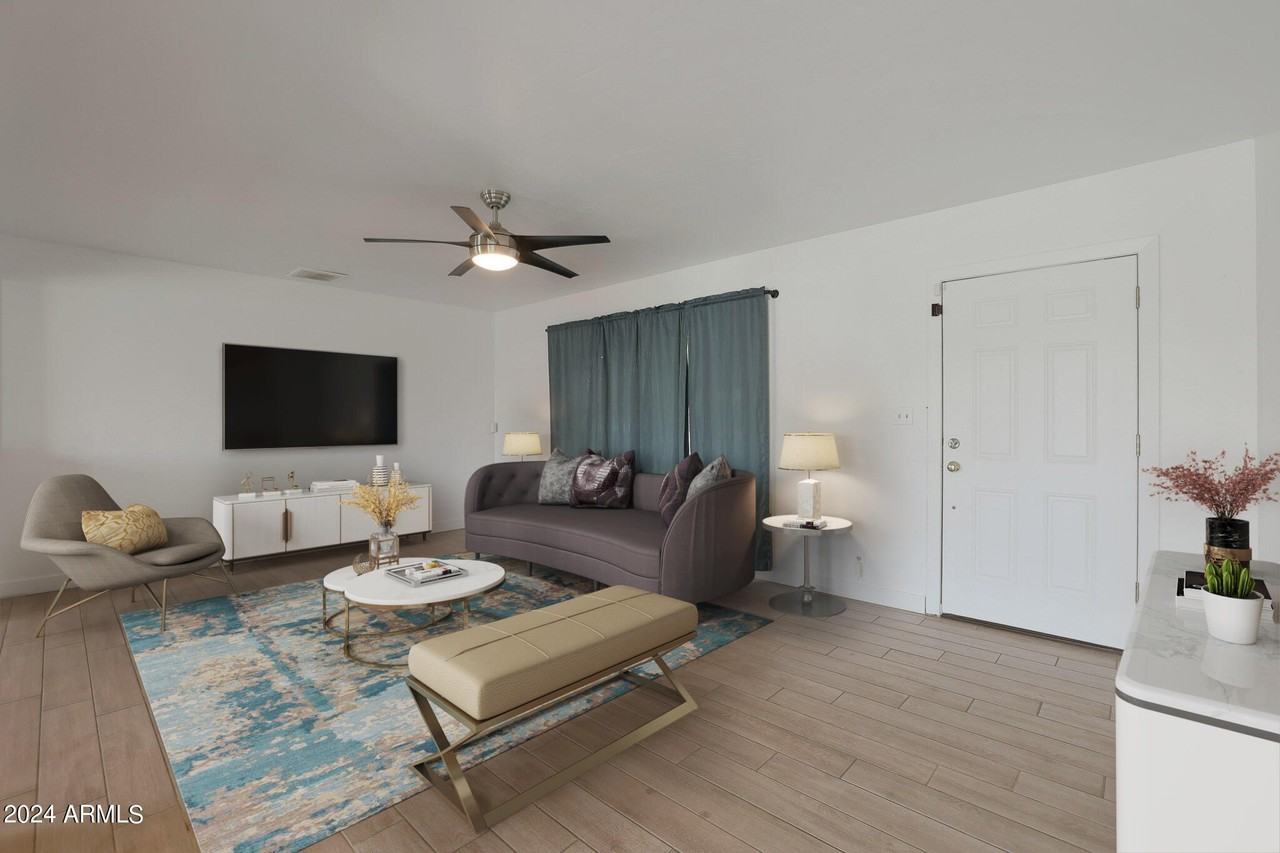 7225 North 19th Drive - Photo 6 of 22