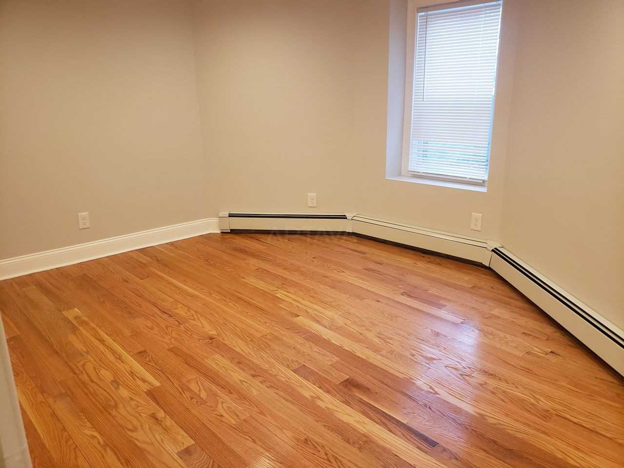 104 Boston Ave #104 - Photo 3 of 12