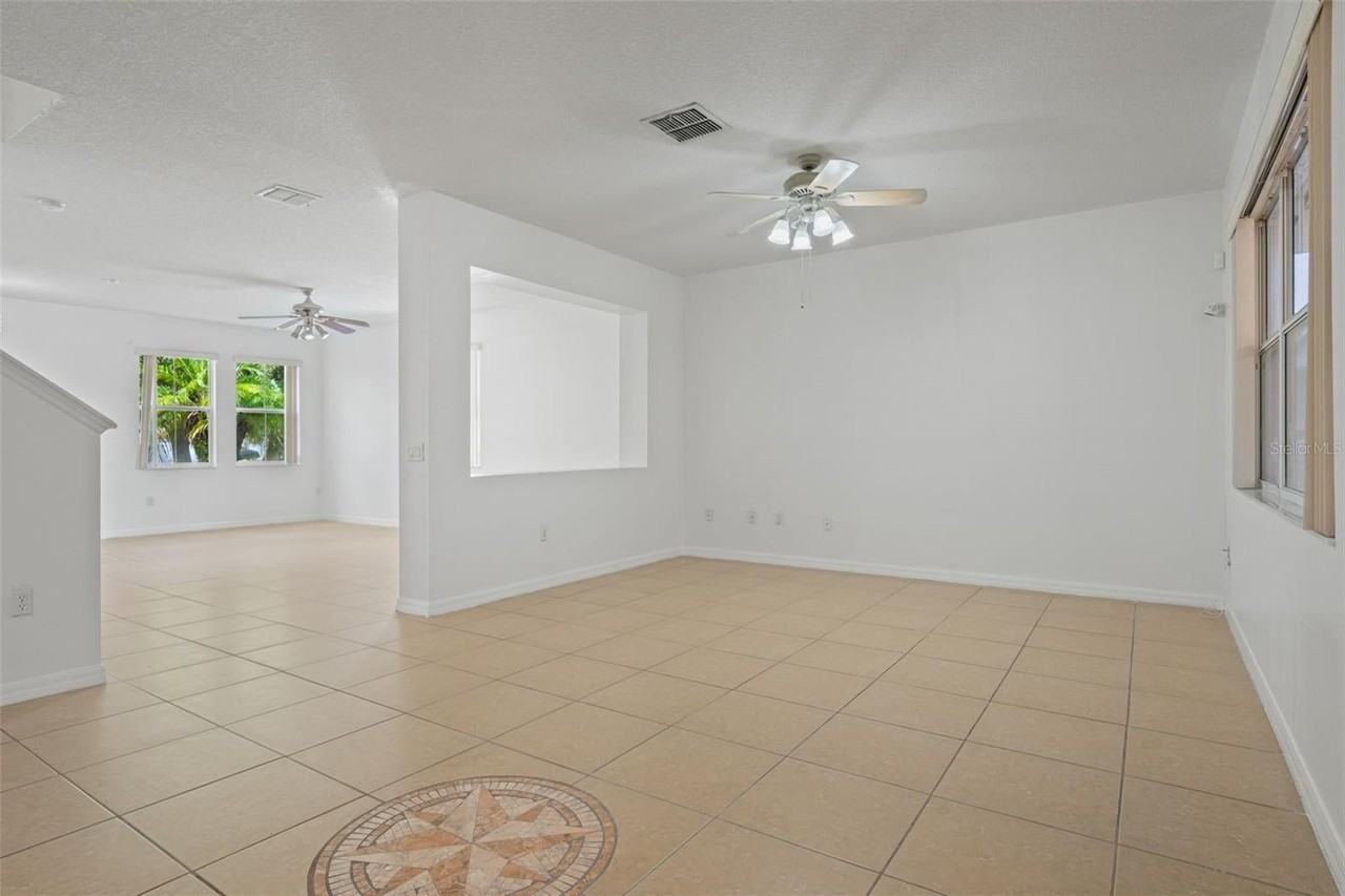 2830 Paynes Prairie Cir - Photo 7 of 44