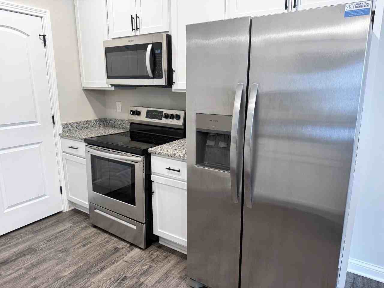 6533 Fortuna Court - Photo 4 of 15