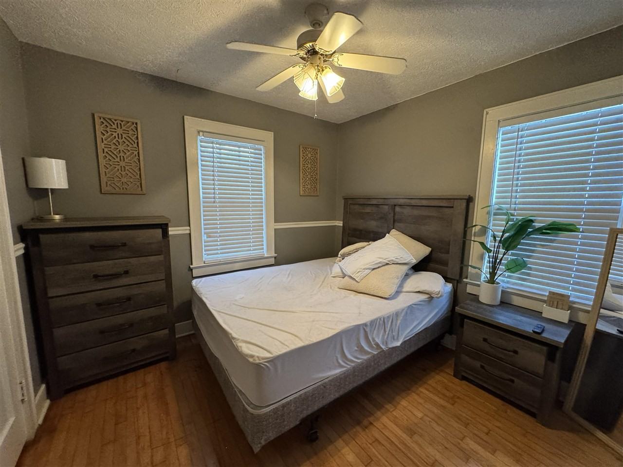 158 East 11th Avenue - Photo 7 of 9