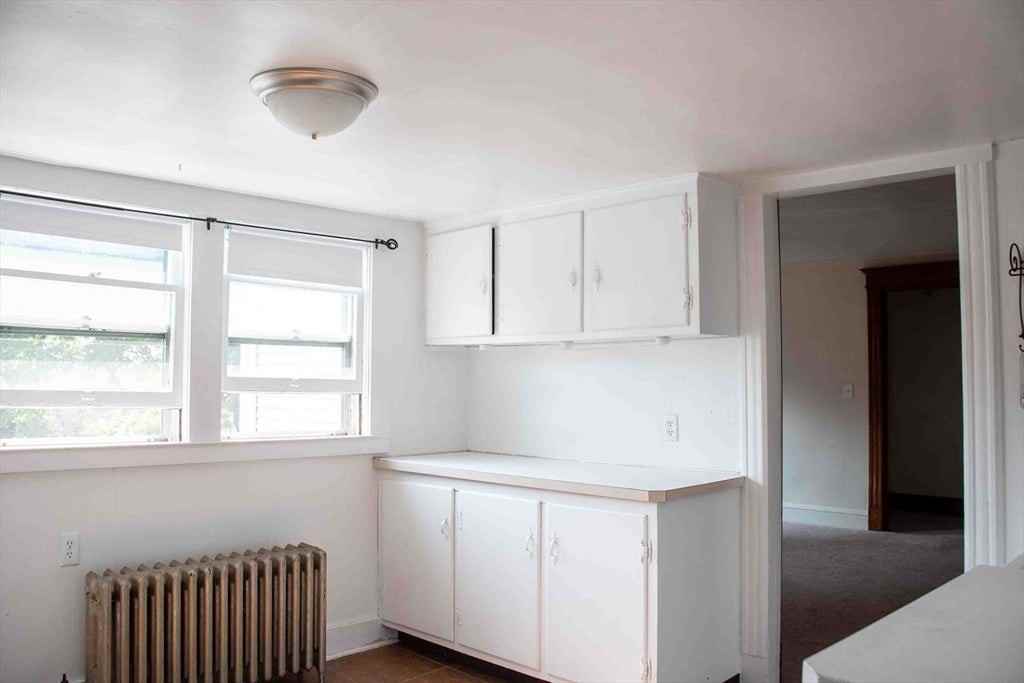 39 Sugarloaf Street - Photo 2 of 7