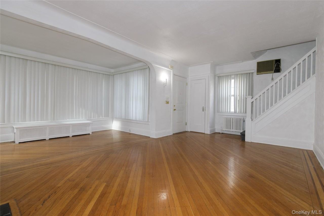 4623 Arcadia Lane - Photo 2 of 11