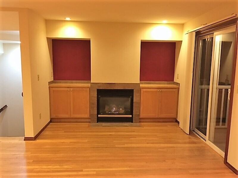 1126 Nw 56th St - Photo 4 of 8