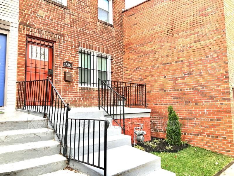 1518 Queen St Ne #NE - Photo 2 of 25