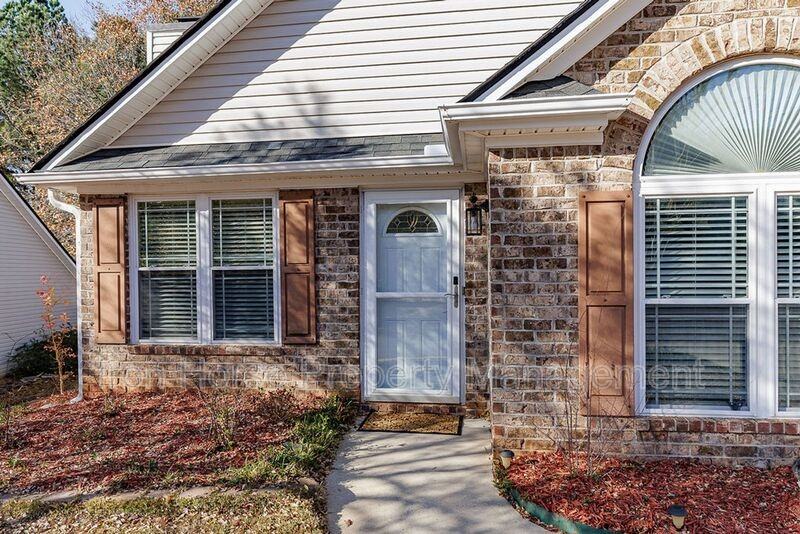 160 Cedar Rock Trce - Photo 4 of 25