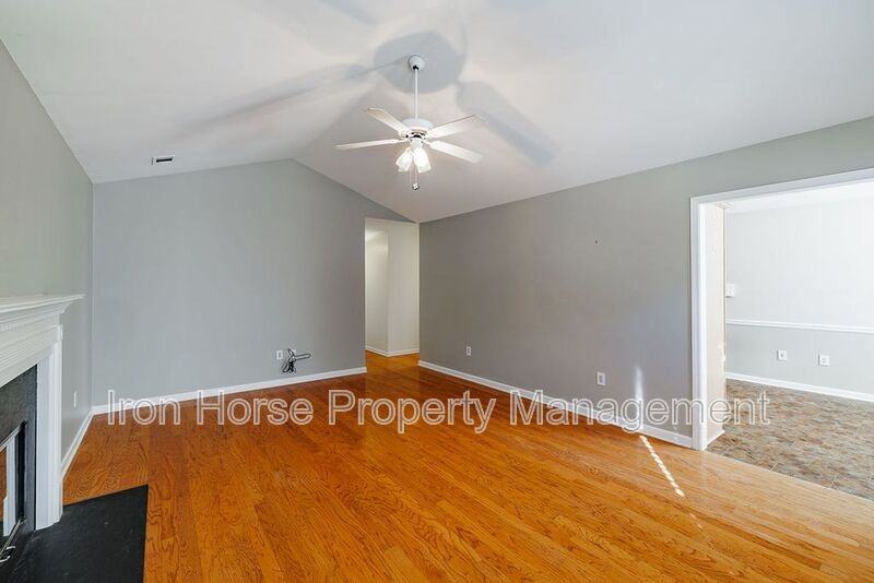 160 Cedar Rock Trce - Photo 7 of 25