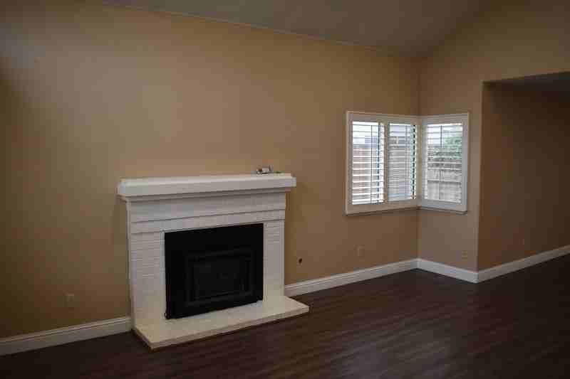 924 Christy Ct - Photo 5 of 39