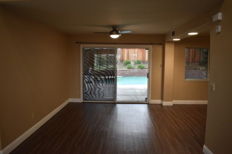 924 Christy Ct - Photo 7 of 39