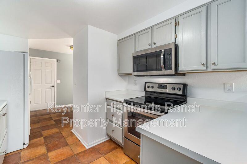 10557 W Maplewood Dr #D - Photo 2 of 30