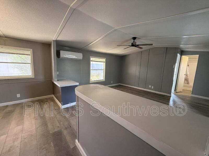 314 Riverwood Ln - Photo 5 of 27