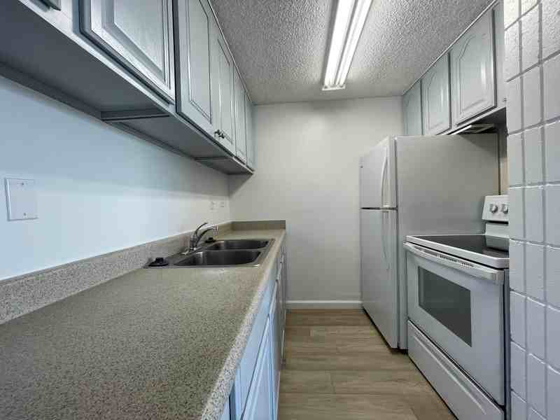 46-283 Kahuhipa Street