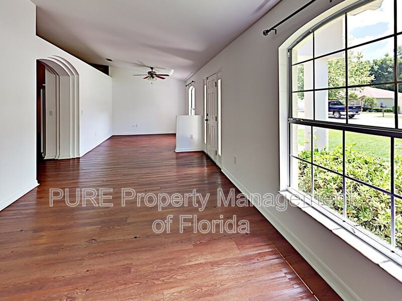 2823 Ne 25th St - Photo 2 of 19