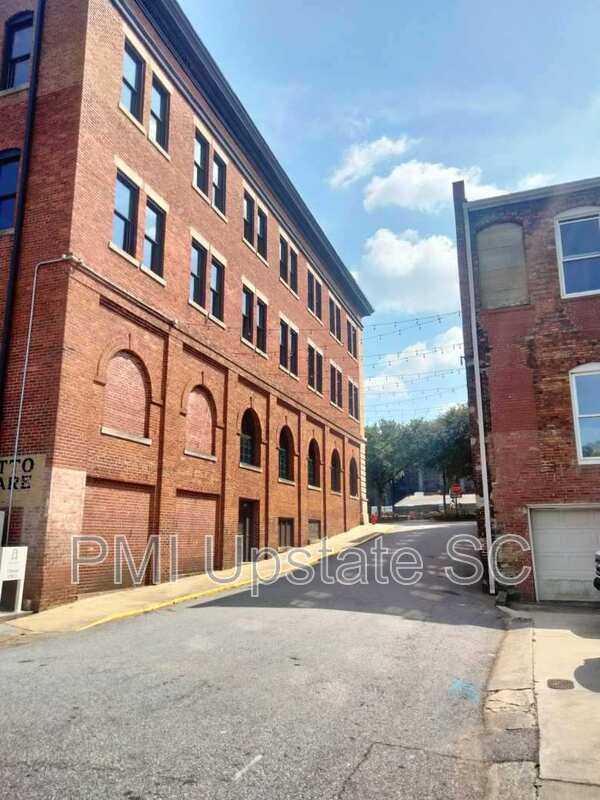 101 Silver St #201 - Photo 3 of 11