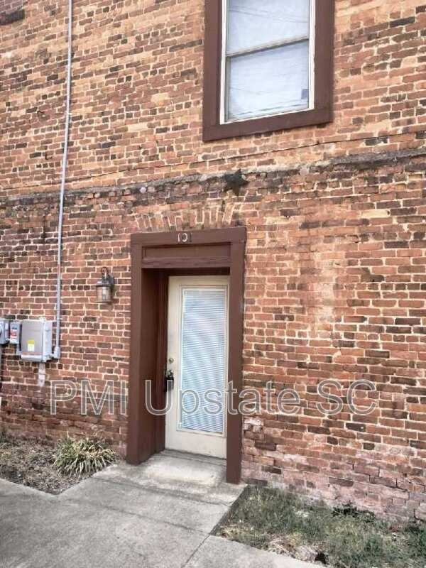 101 Silver St #201 - Photo 4 of 11