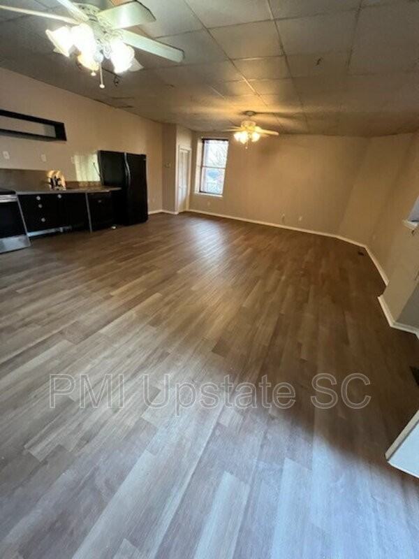 101 Silver St #201 - Photo 5 of 11