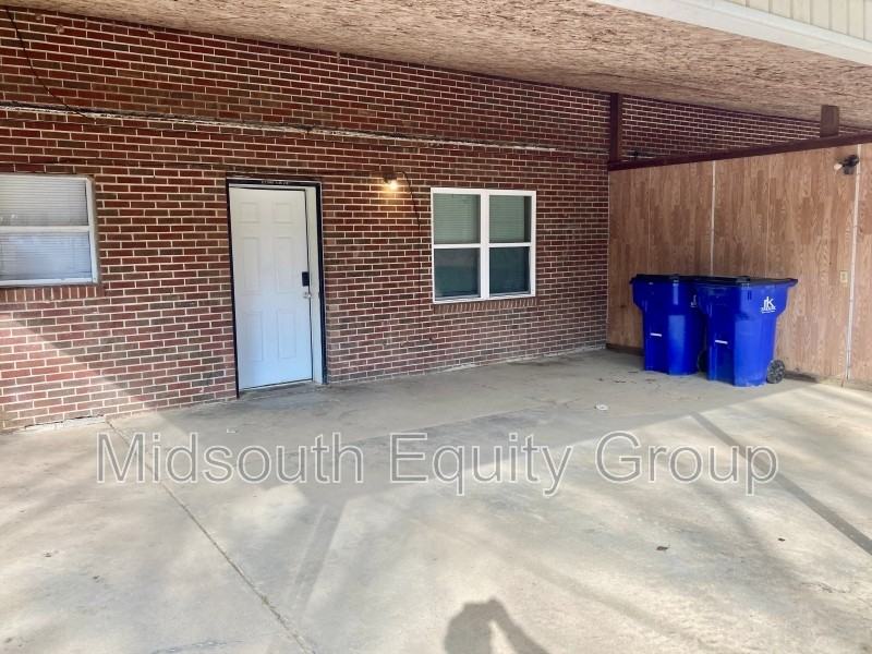 127 Northside Ave #127 - Photo 3 of 21