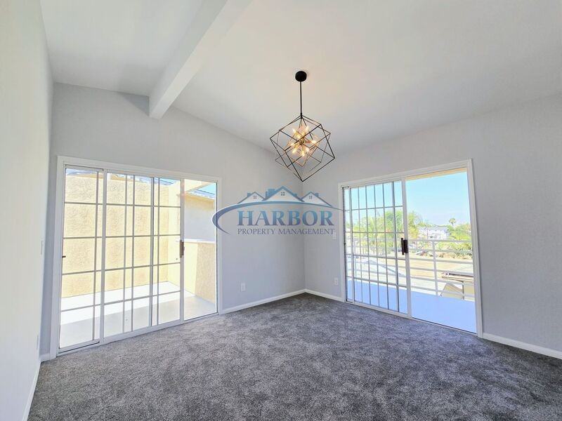 855 W 2nd St #B - Photo 6 of 17