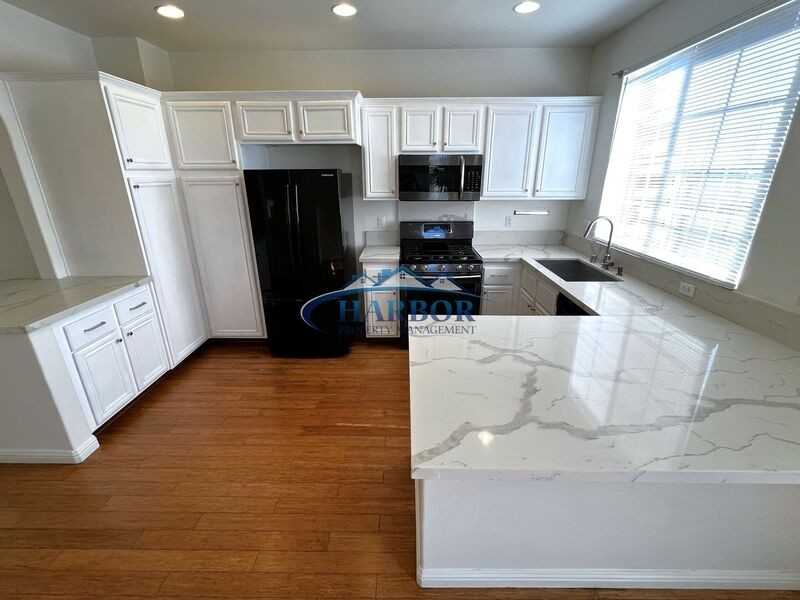 1322 Harmony Way - Photo 4 of 21