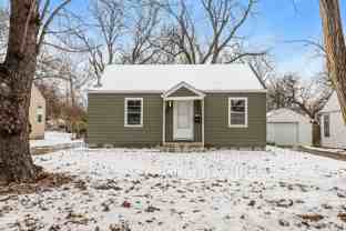 2004 Southwest Medford Avenue - Photo 1 of 1