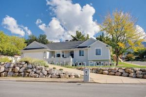 featured image of 1306 North Thornfield Road