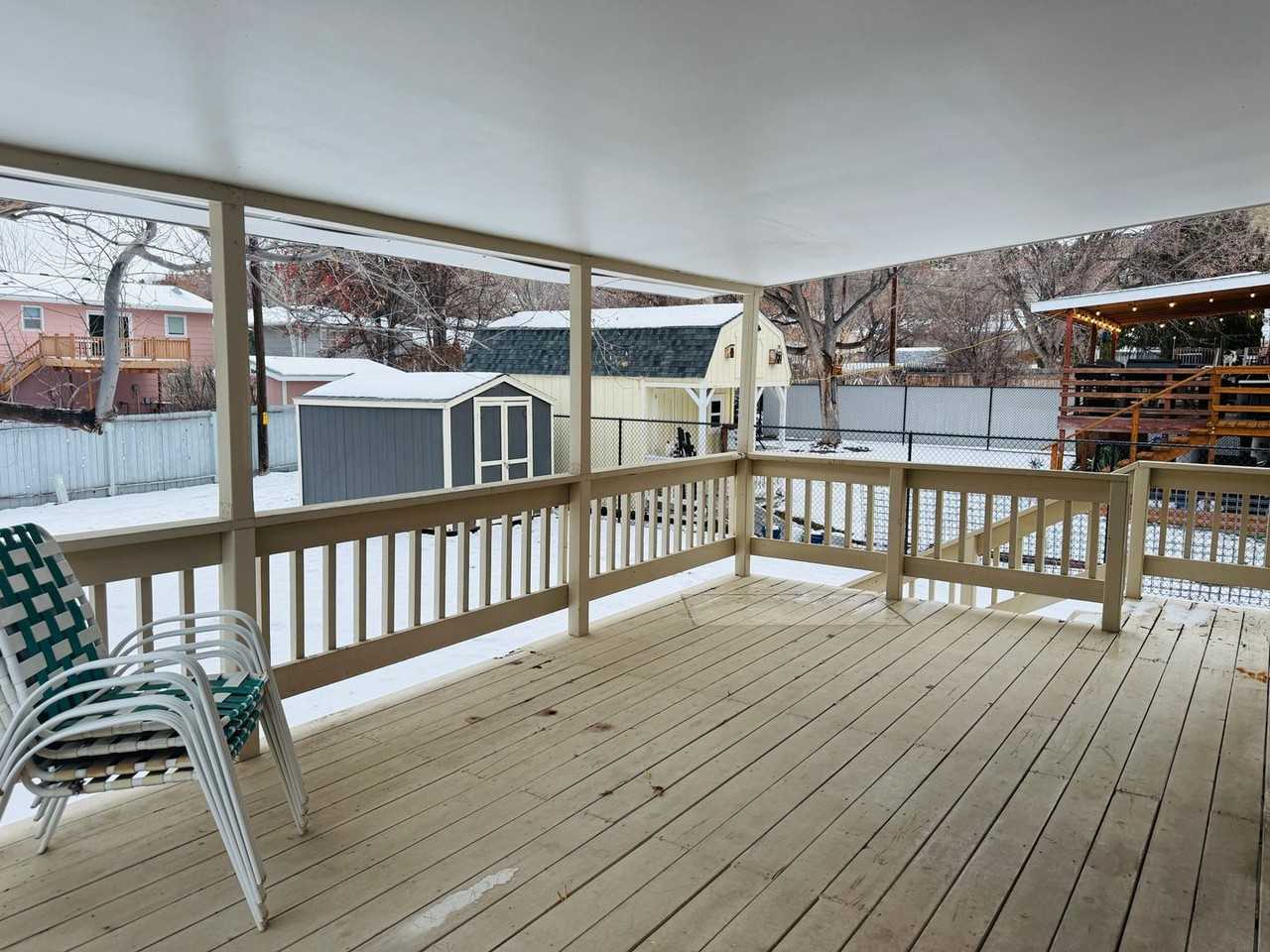 2774 Avalon Rd - Photo 3 of 23