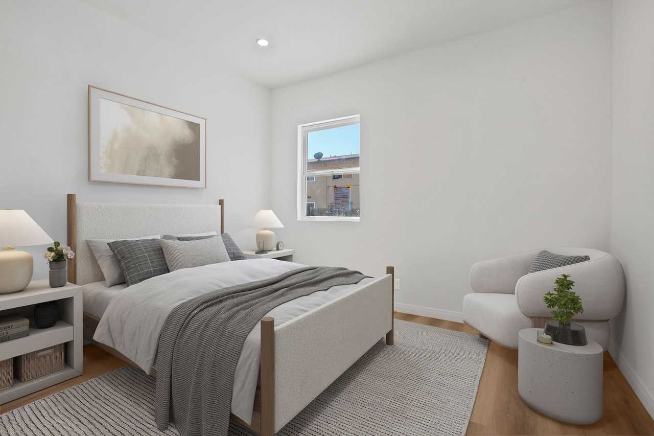 2692 James M Wood Blvd - Photo 5 of 11