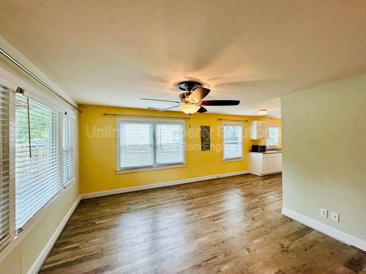 5009 Park Ave - Photo 4 of 10