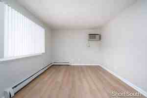 featured image of 1605 Bacon Avenue #7