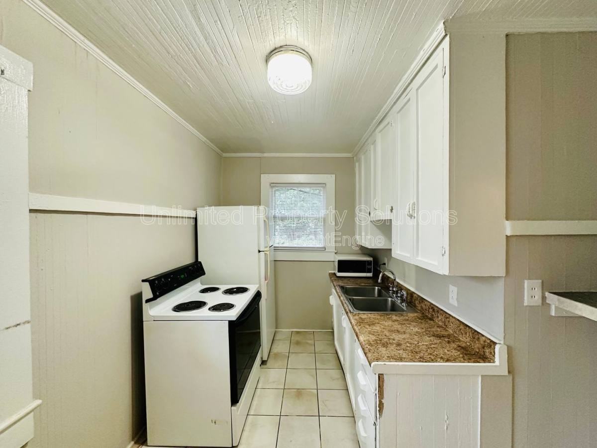 1722 1722 1 2 Orange St - Photo 7 of 10