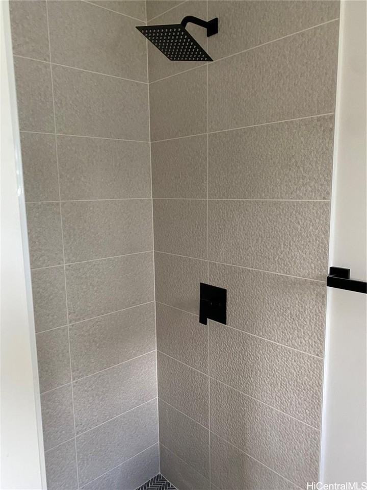 304 Wyllie St - Photo 2 of 6