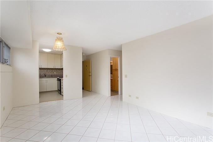 2465 Kūhiō Avenue #918 - Photo 4 of 13