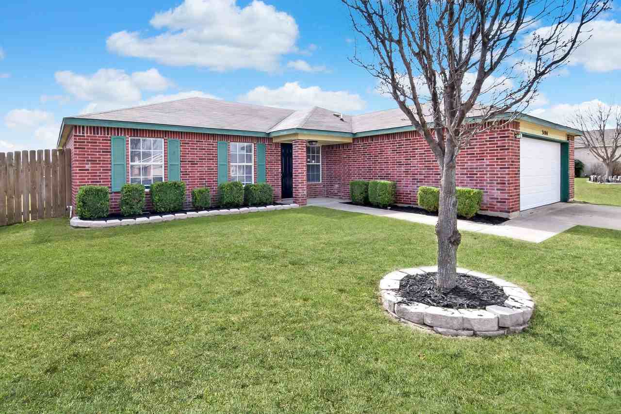 3404 Driftwood Drive - Photo 2 of 17