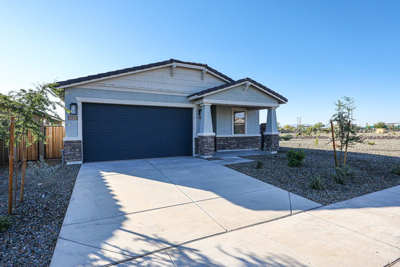 15915 W Gray Fox Trl