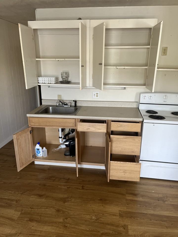 108 Main St - Photo 4 of 10