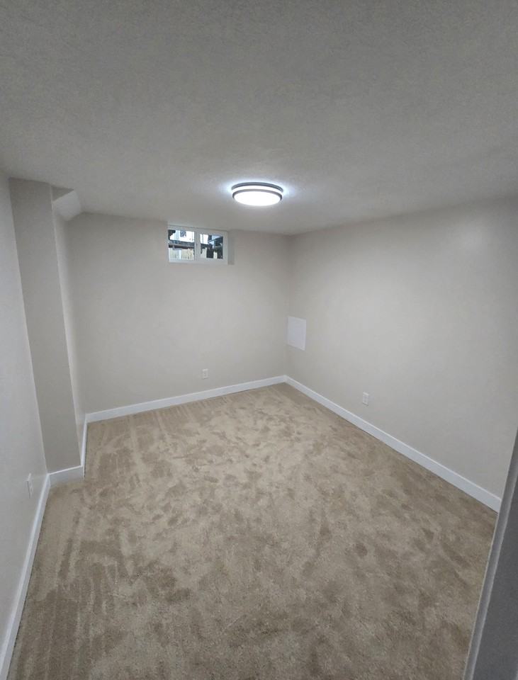 780 41st Street - Photo 7 of 12