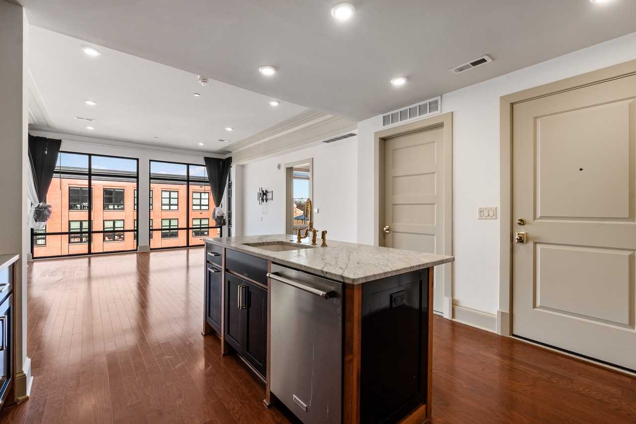 1301 H St Ne Ph - Photo 7 of 31