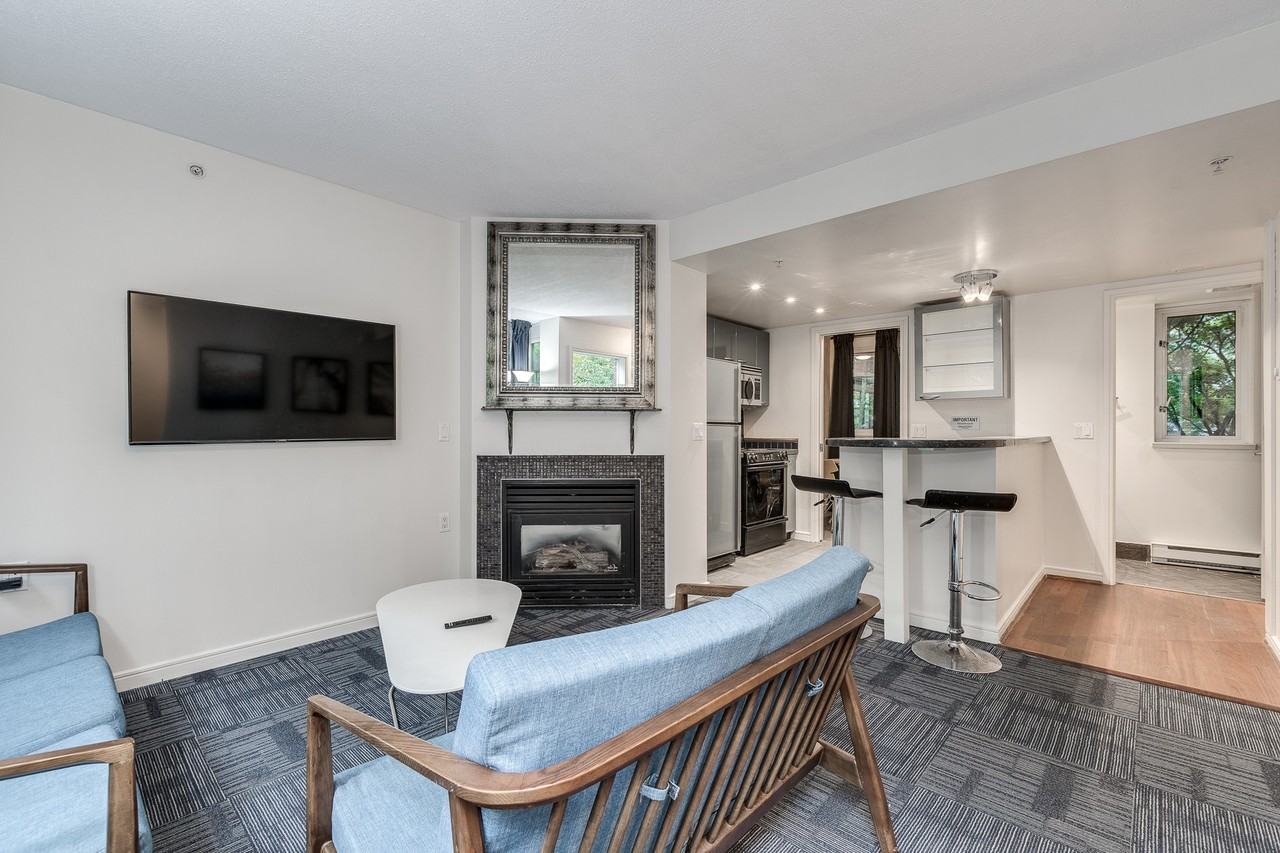887 Helmcken Street - Photo 2 of 18