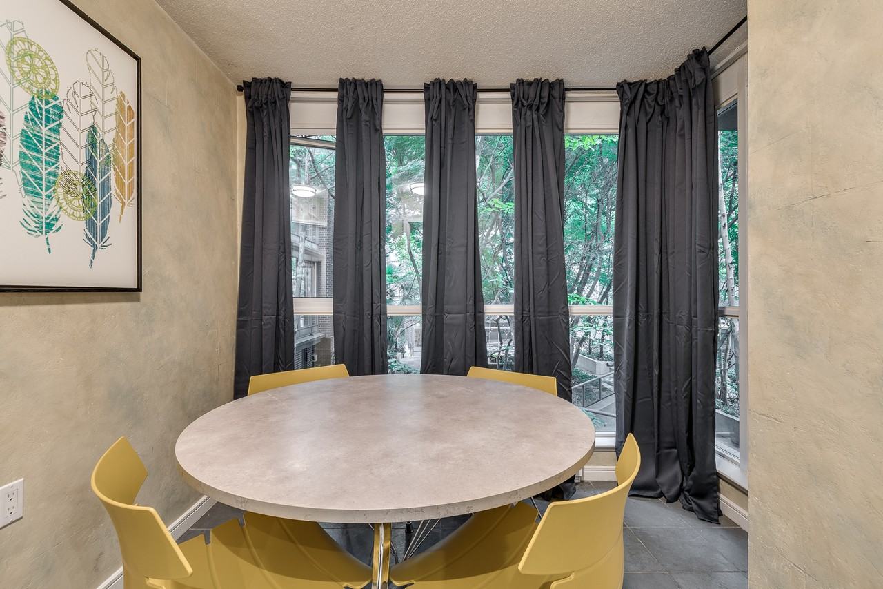 887 Helmcken Street - Photo 10