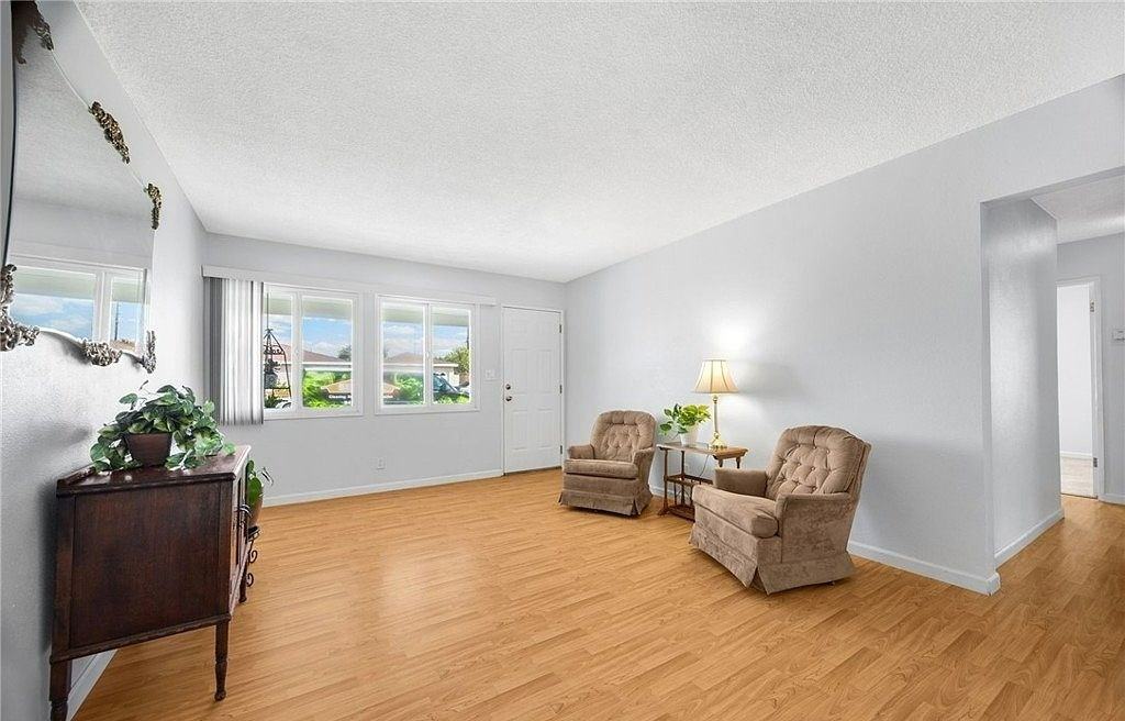 14721 Riata St - Photo 2 of 13