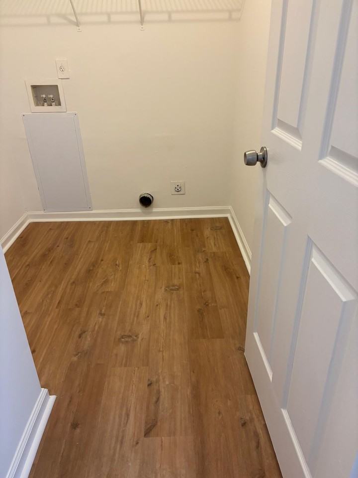 432 Armor Drive - Photo 3 of 11