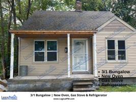 featured image of 19344 Bradford St