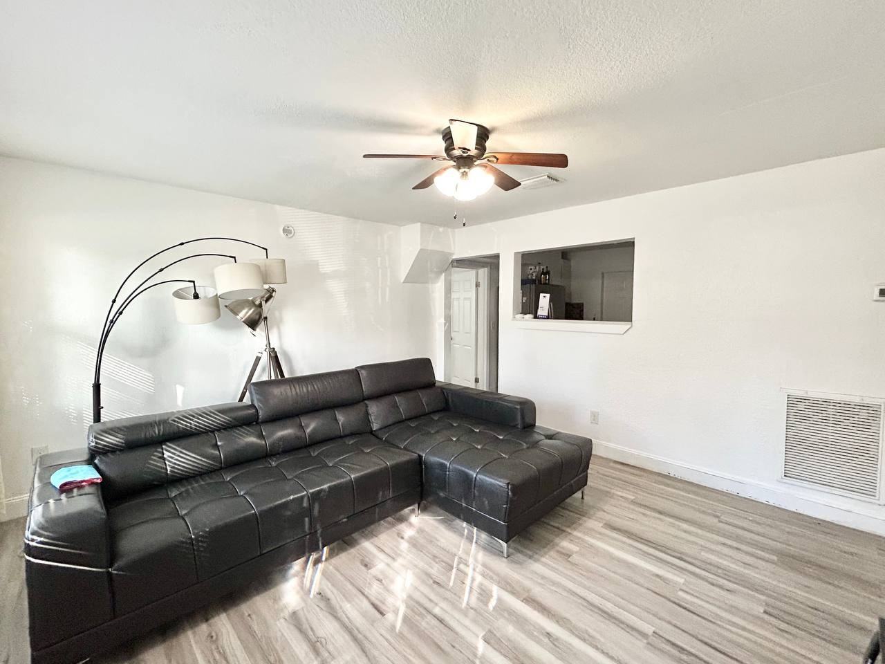 1280 Bertland Way - Photo 5 of 21