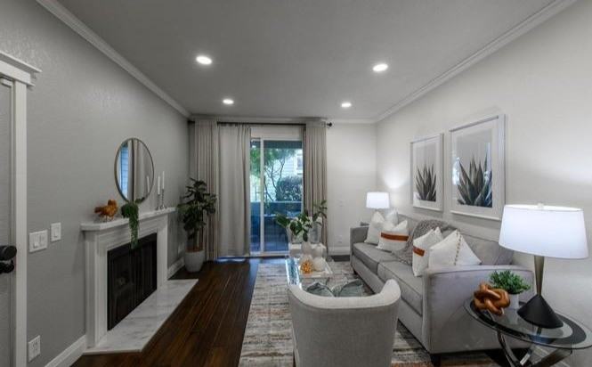 3550 Buttonwood Terrace #112 - Photo 3 of 12