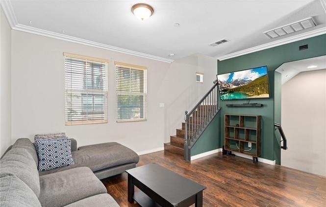 7009 Vining Street - Photo 4 of 18